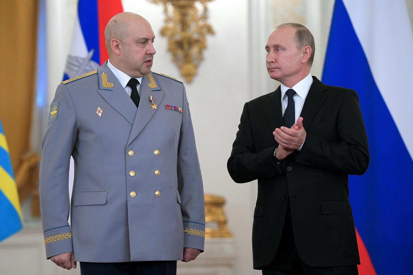 Ucraina, Putin nomina Surovikin comandante dell’operazione
