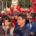 Cgil, in piazza anche Conte che ascolta Landini