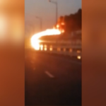 Ucraina, il ponte in Crimea tra le fiamme