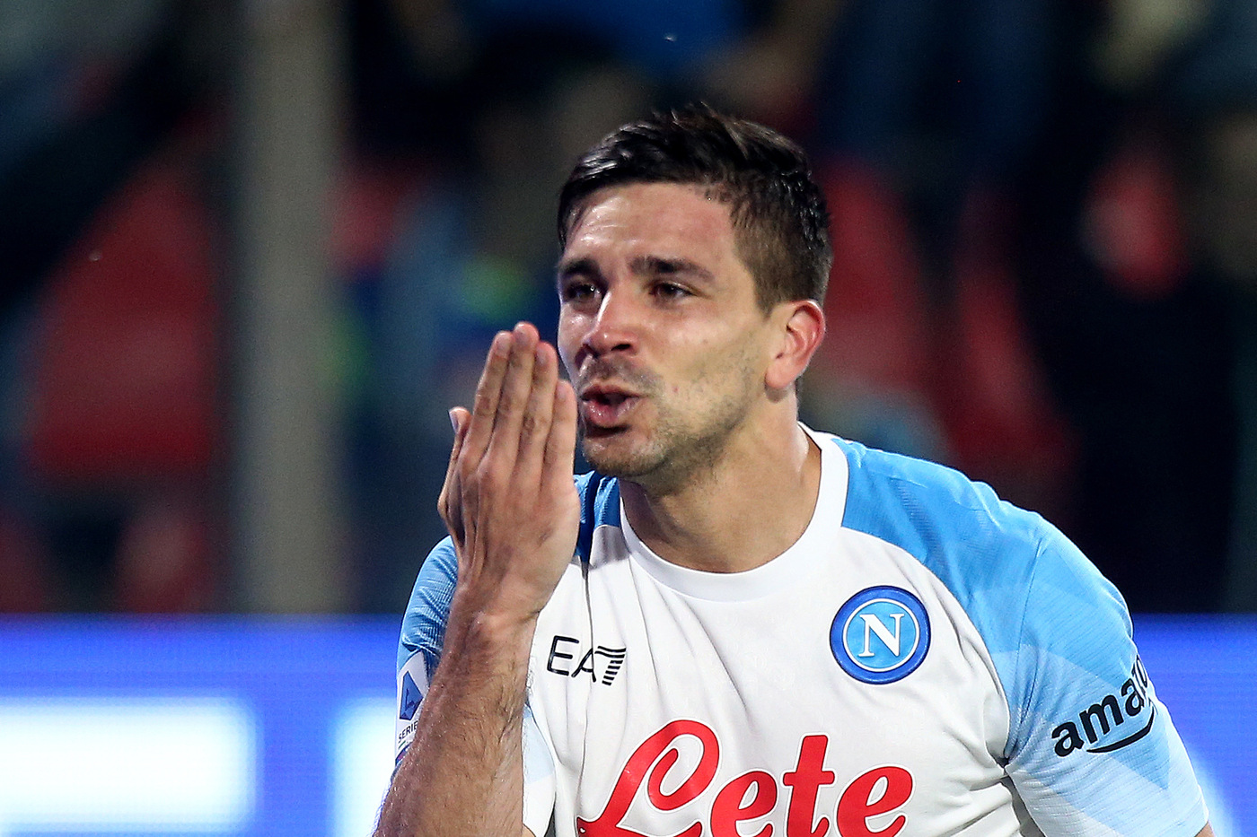 Cremonese-Napoli 1-4, partenopei soli in testa