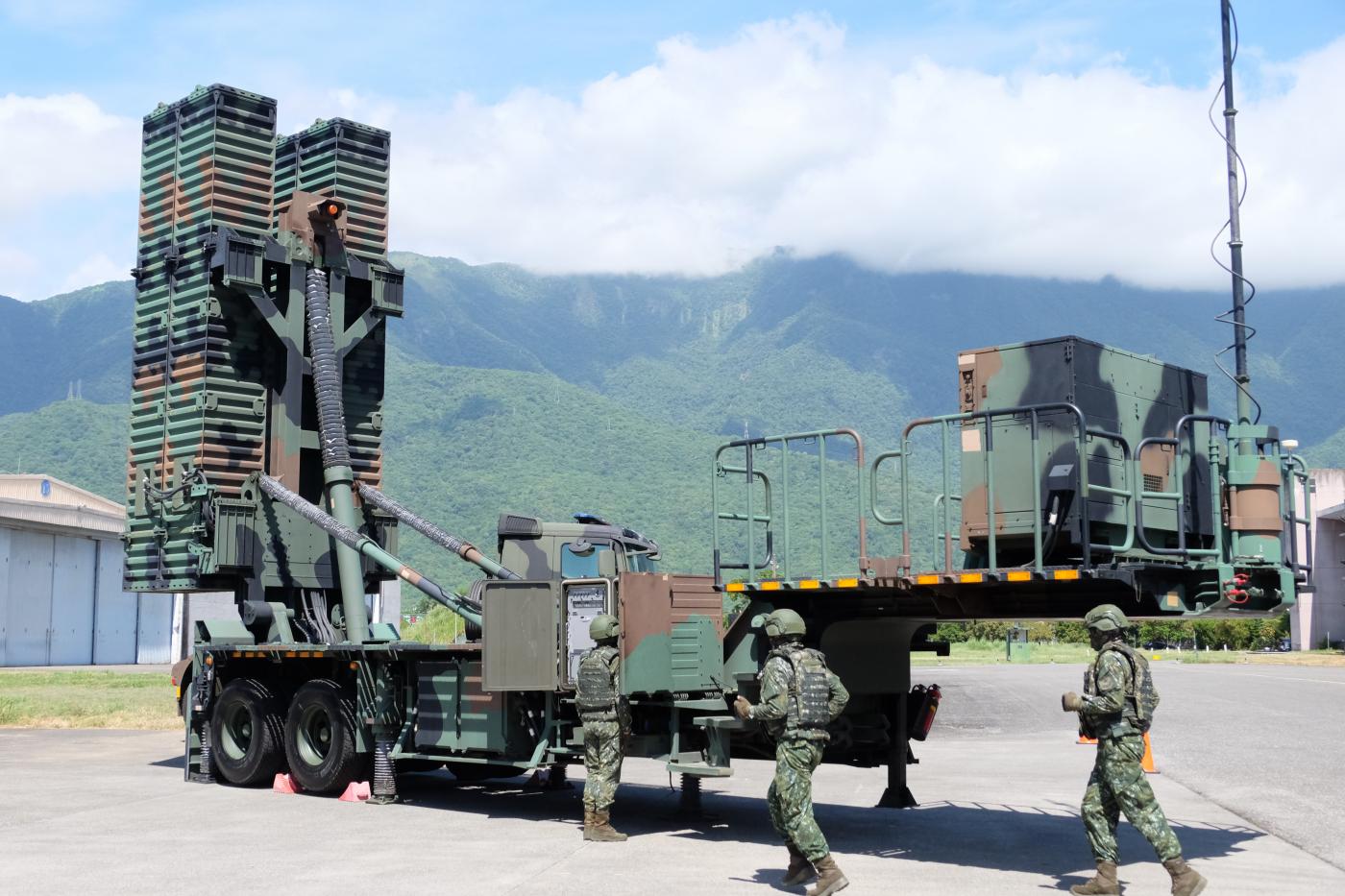 Taiwan, presidente a Cina: “Scontro armato non è un’opzione”