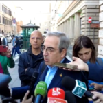 Governo, Gasparri: “FI e Lega hanno lo stesso peso”