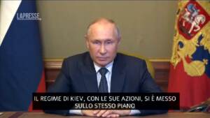 Ucraina, Putin: “Regime di Kiev è gruppo terroristico”