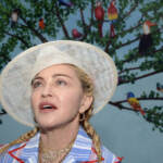 Musica, infezione batterica per Madonna