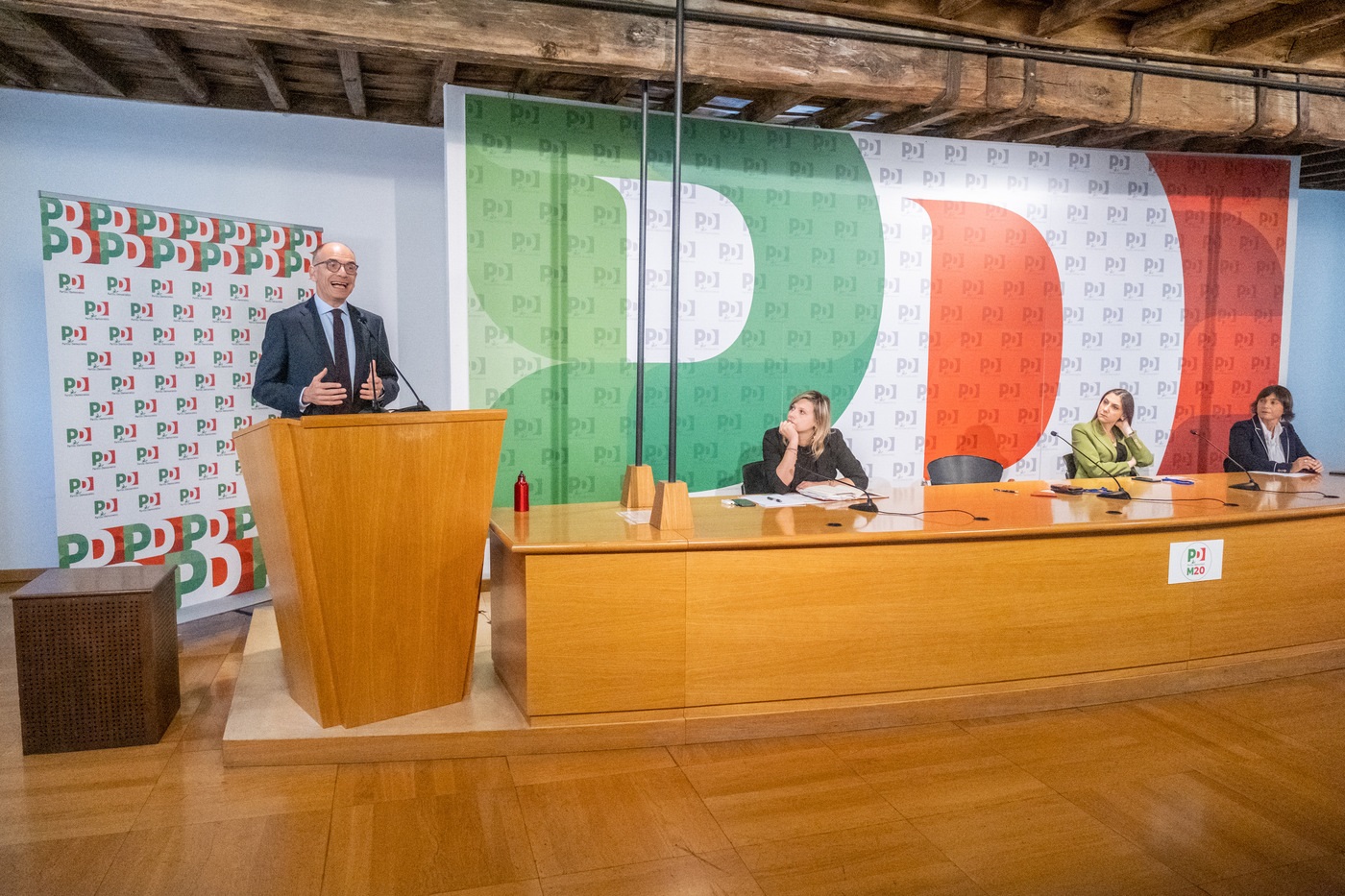Governo, Letta: “Non durerà cinque anni”