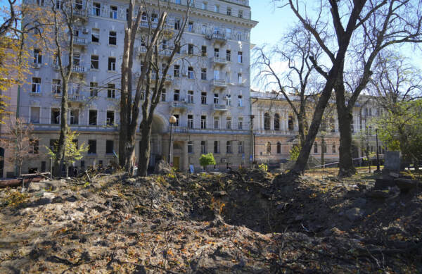 Ucraina, missile vicino a ufficio Zelensky