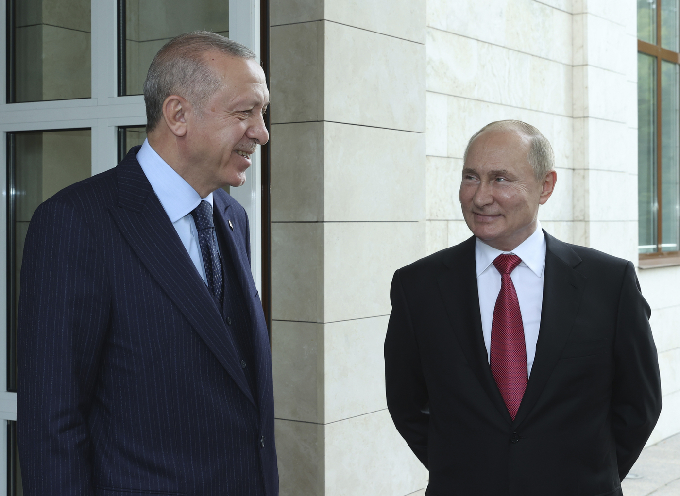 Ucraina, incontro Erdogan-Putin ad Astana Ucraina, incontro Erdogan-Putin ad Astana