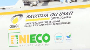 Ambiente, Il Conou raccoglie al Porto di Ostia più di mille chili di olio usato che sarà rigenerato