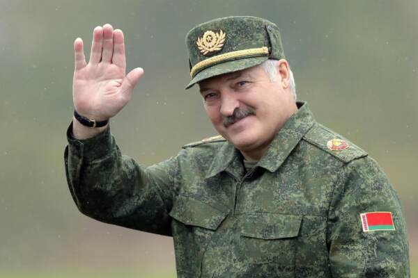 Bielorussia,Lukashenko riappare: invia messaggio ad azeri