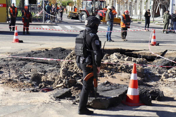 Ucraina, attacchi russi nei mercati: 7 vittime