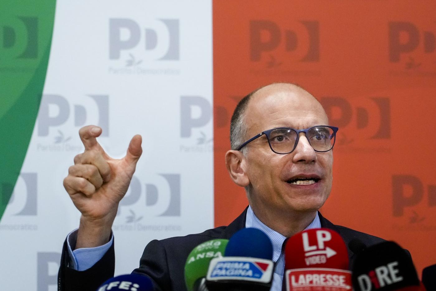 Senato, Letta: “Irresponsabile chi ha aiutato la destra”