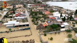 Bad weather, flooding in Trapani as seen from above: roads like rivers