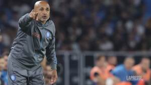 Champions, Napoli in the round of 16. Inter nearly pull off a feat in Barcelona