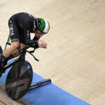 Ciclismo, Ganna oro mondiale e record su pista