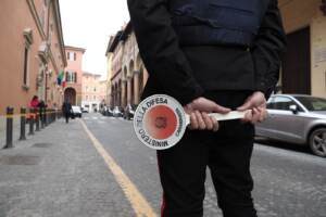 Arezzo, uccide a botte la madre e chiama i carabinieri