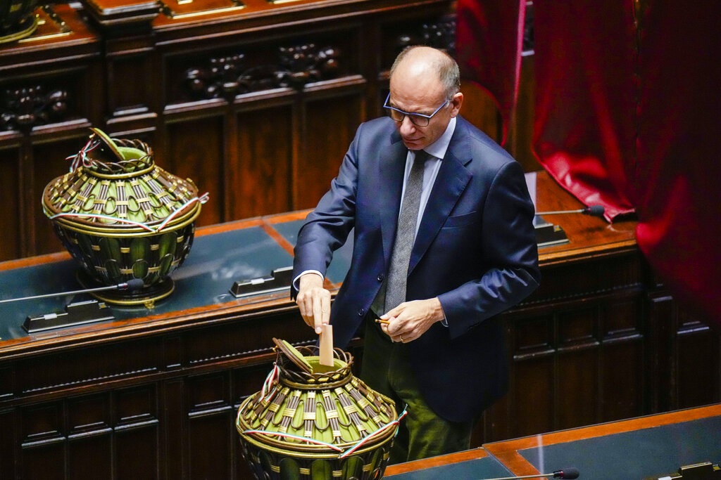 Camera, Letta: “Italia non merita questo sfregio”