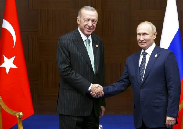 Gas, Erdogan: “Turchia pronta a creare hub internazionale”