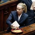 Governo, Meloni: “A Italia serve esecutivo autorevole”
