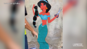 Amini, anche Jasmine di Aladdin si taglia i capelli per Iran