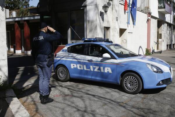 Bergamo, arrestato minorenne sostenitore dell’Isis