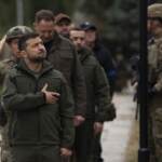 Ucraina, Zelensky ringrazia Biden per armi: “Regalo splendido”