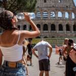 Meteo, caldo anomalo: picchi di 30°C