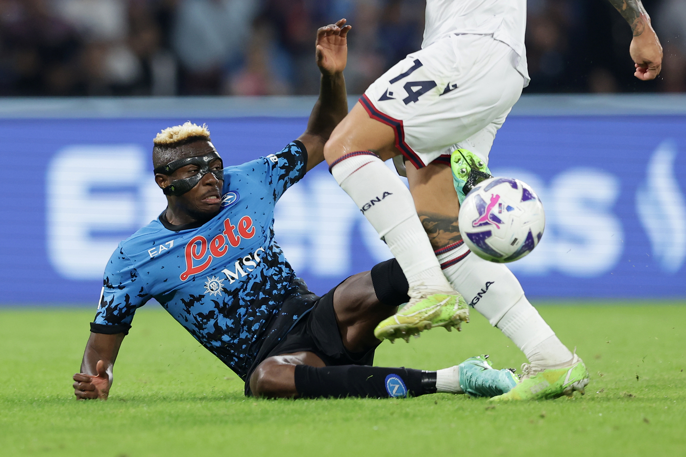 Napoli-Bologna 3-2, partenopei tornano in vetta