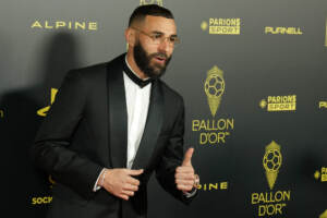 Le Français Karim Benzema remporte le Ballon d’Or