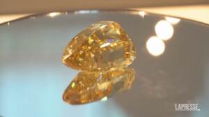 Svelato a Dubai il diamante giallo da 303 carati