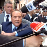 Camera, Berlusconi racconta una barzelletta su Putin