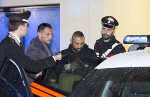 Ostia, aggressione a giornalista: Roberto Spada fermato e poi trasferito in carcere