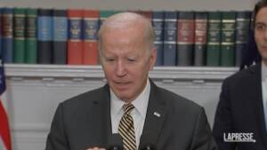 Ucraina, Biden: “Putin si trova in una situazione difficile”