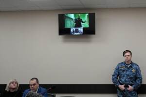 Russia aims new legal action at two prominent dissenters