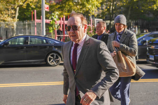 Cinema, Kevin Spacey assolto da accusa molestie