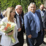 Governo, Orban e Le Pen esultano
