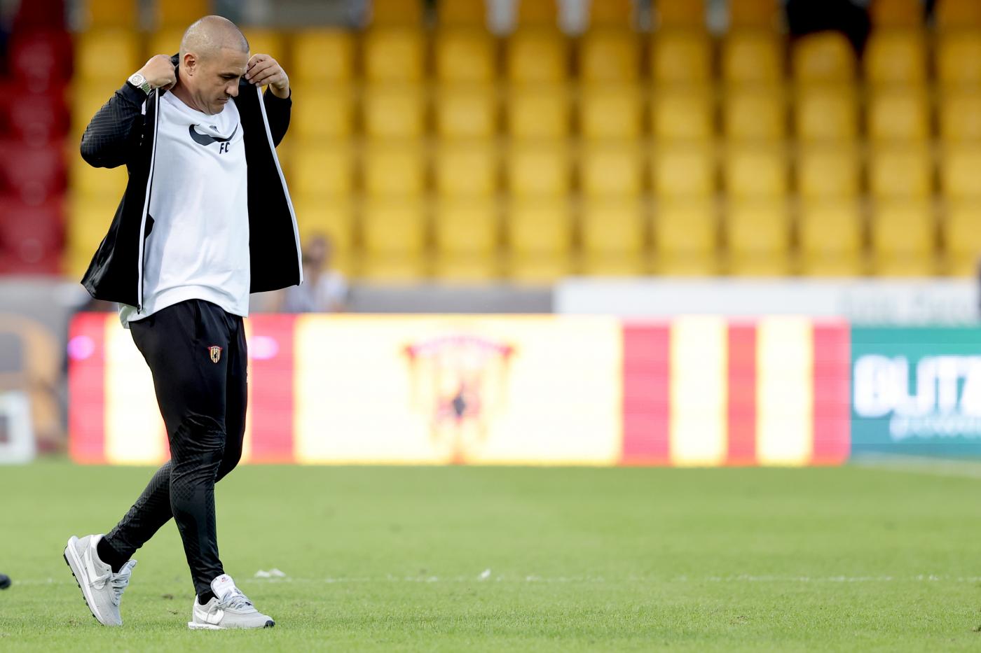 Benevento, Cannavaro dà le dimissioni: respinte