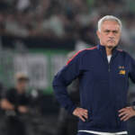 Roma, Mourinho deferito da procura Figc per frasi su arbitro Chiffi
