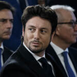 Caso Giambruno, Mediaset: “Giornalista lascia conduzione programma”