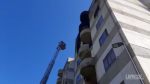 Incendio Catanzaro, Vigili del Fuoco al lavoro nell’appartamento