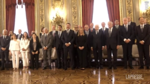 Governo, la foto di rito dopo il giuramento al Quirinale