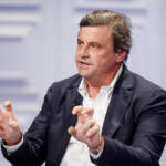Governo, Calenda: “Trasformazione da Msi a Dc”