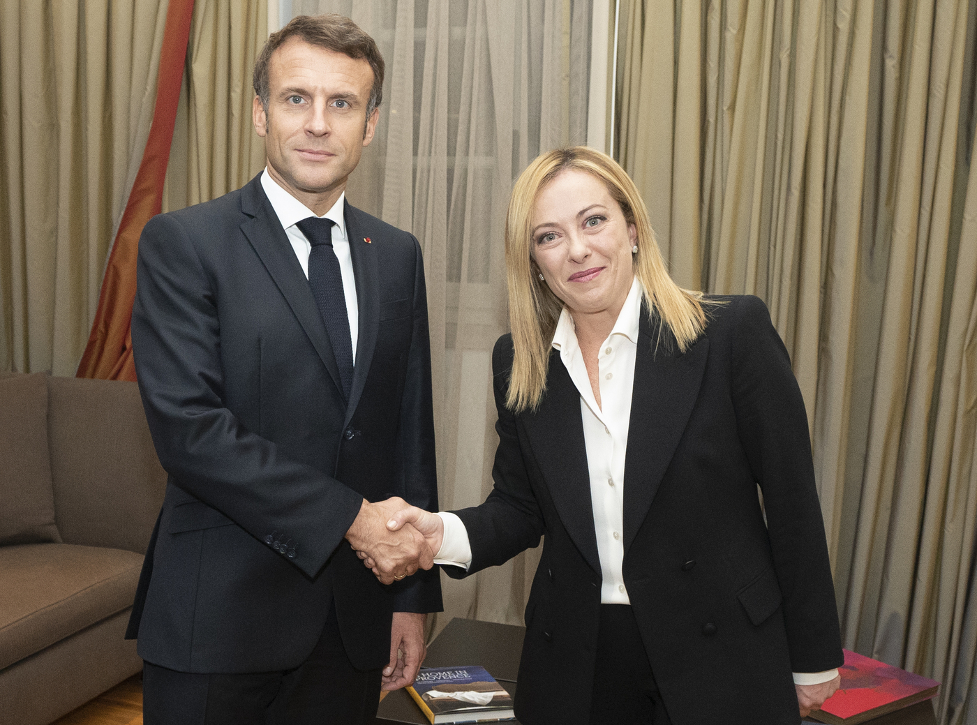 Italia-Francia, nasce asse Meloni-Macron