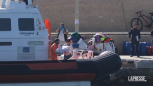 Migranti, due neonati morti su barcone al largo di Lampedusa