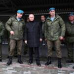 Ucraina, Cremlino: “Inaccettabile posizione Usa su ‘bomba sporca’”