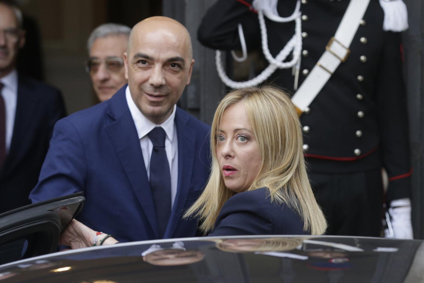Regno Unito, Meloni a Sunak: “Desiderosa di collaborare”