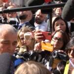 Governo, Fazzolari (FdI): “Aumento tetto contante già in manovra”