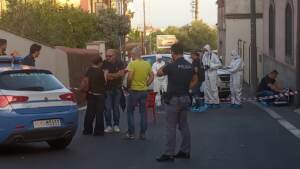 Catania, anziano uccide vicino di casa e fugge