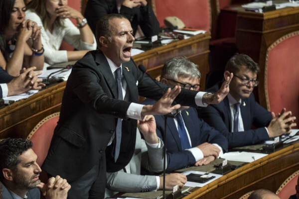 Senato - Informativa di Giuseppe Conte sui presunti fondi russi alla Lega