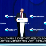 Russia, Putin all’Occidente: “Fa gioco sporco e sanguinario”