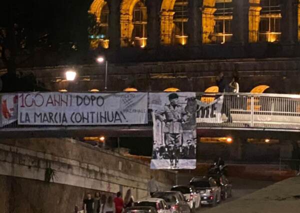 Marcia su Roma, centesimo anniversario: manifesti fascisti invadono la Capitale